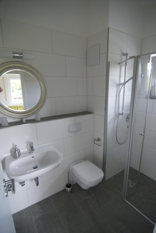 Busses Guesthouse Freiburg im Breisgau Zimmer foto